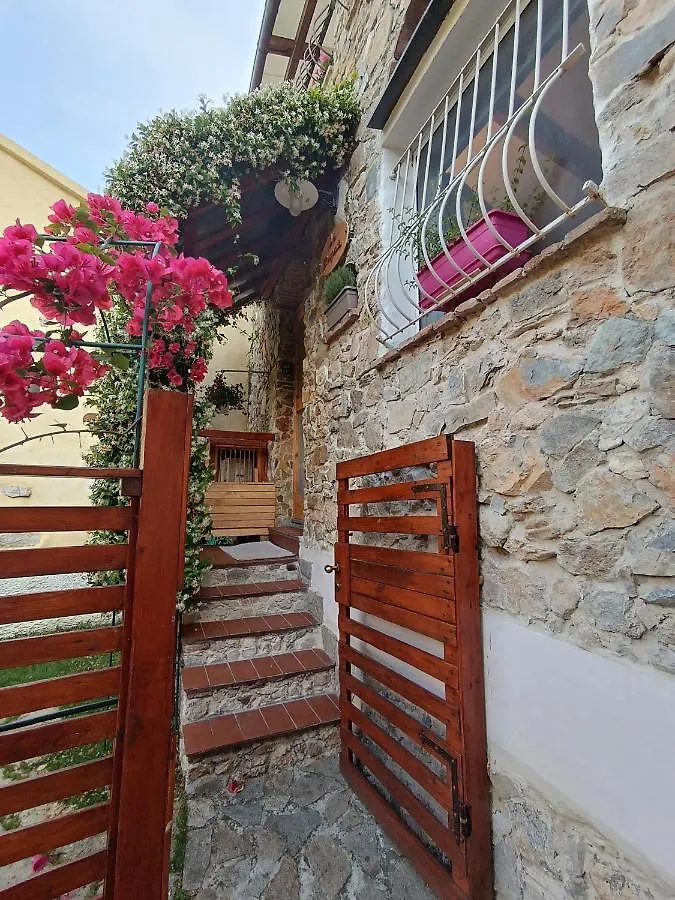 Maison d'hôtes Hotel La Borgata à Tovo San Giacomo